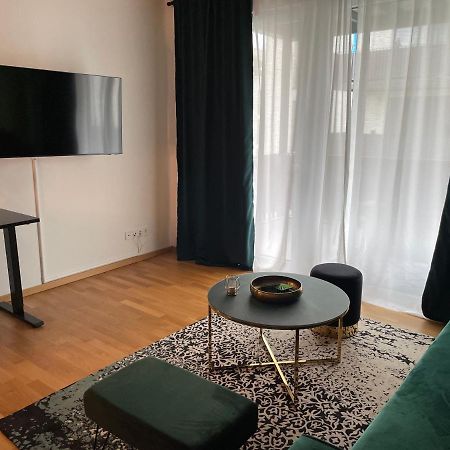 Emerald Green Apartment Offenbach del Meno Exterior foto